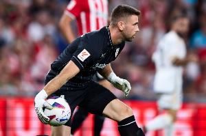 乌奈·西蒙：尼科的伤病已有段时间，希望国际比赛日后他能恢复